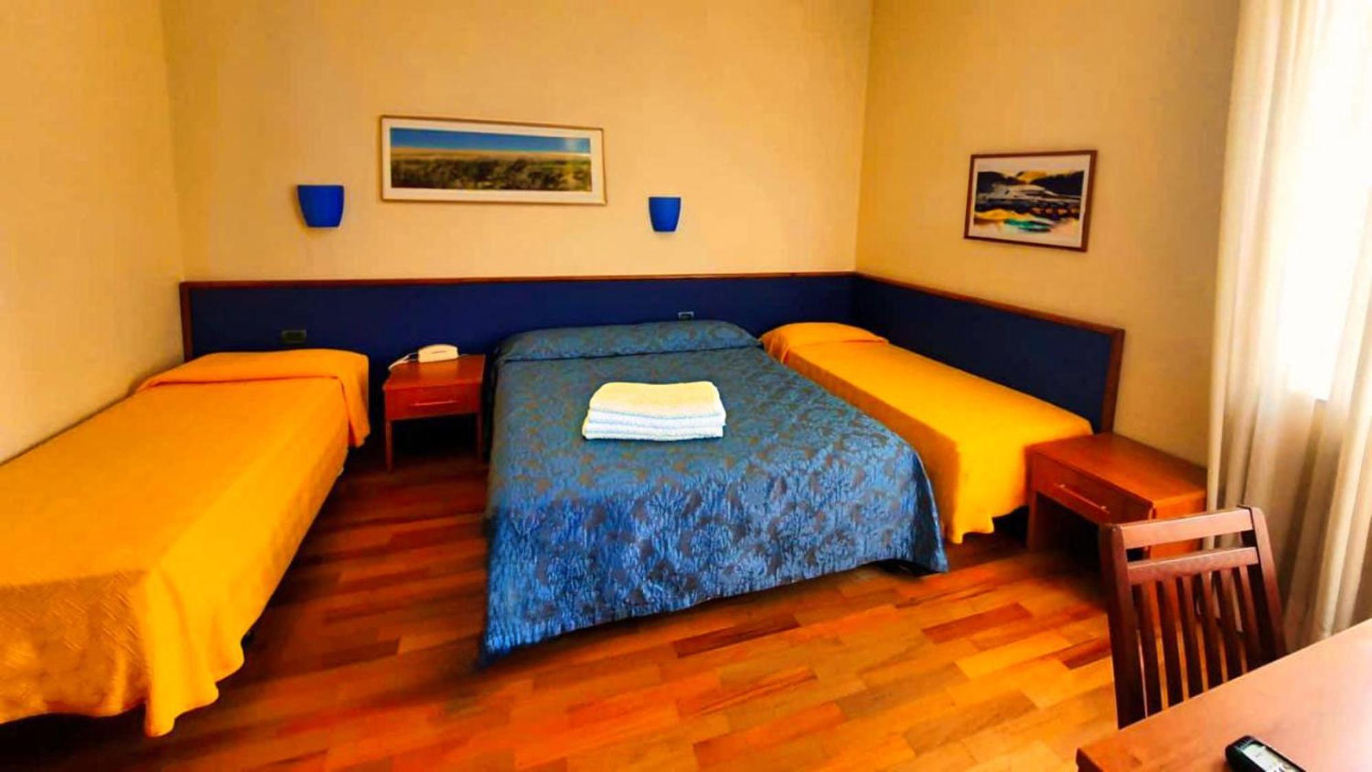 בולסנה Hotel Nazionale מראה חיצוני תמונה