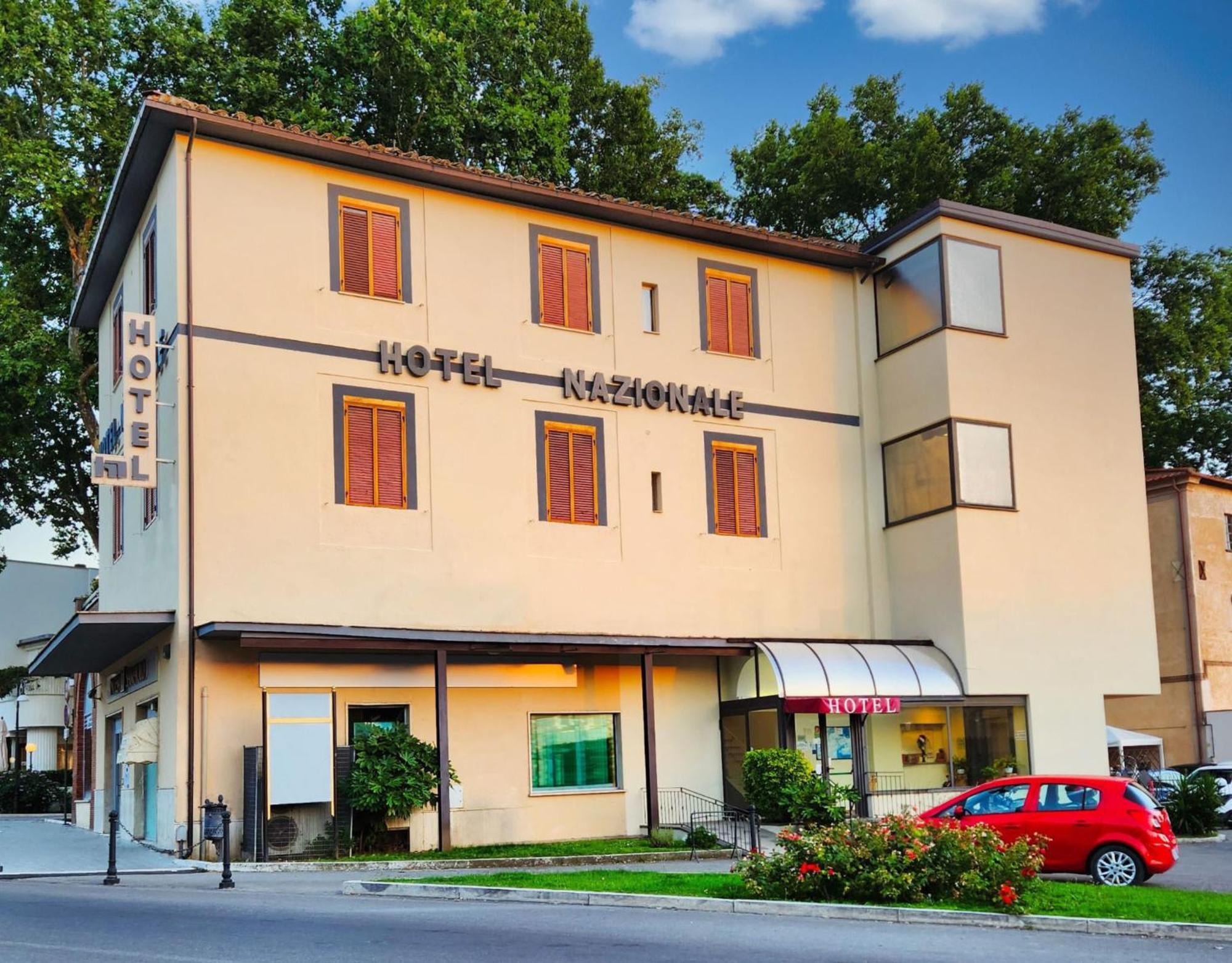 בולסנה Hotel Nazionale מראה חיצוני תמונה